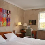 Hotel & Brauereigasthof Drei Kronen 3*