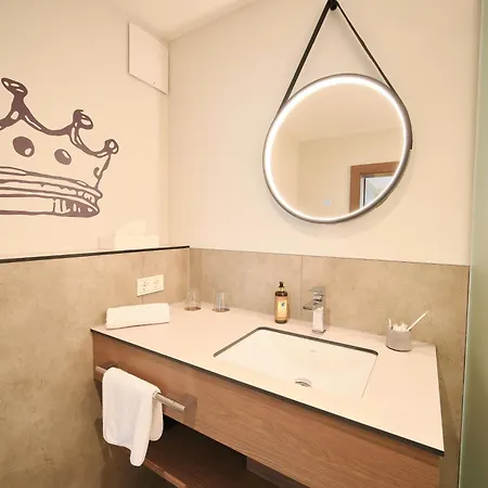 Hotel & Brauereigasthof Drei Kronen 3*