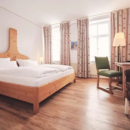 & Brauereigasthof Drei Kronen Hotel