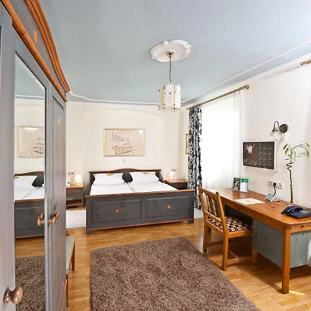 & Brauereigasthof Drei Kronen 호텔 3*