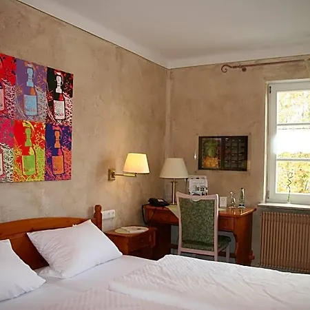 Hotell & Brauereigasthof Drei Kronen 3*