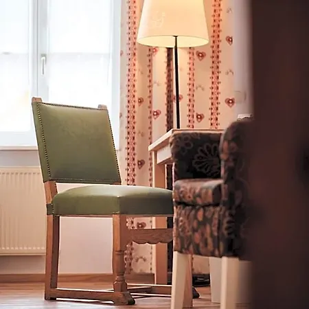 & Brauereigasthof Drei Kronen Hotell
