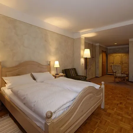& Brauereigasthof Drei Kronen Hotel Memmelsdorf
