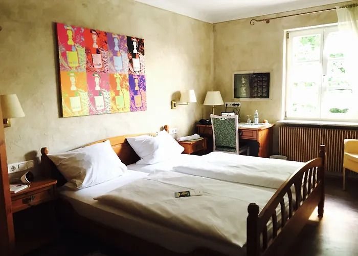 & Brauereigasthof Drei Kronen 3* Меммельсдорф