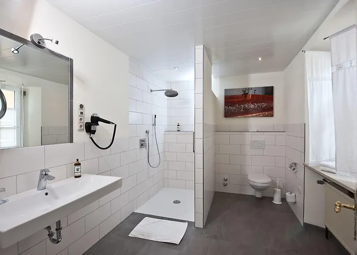 & Brauereigasthof Drei Kronen Hotel 3*